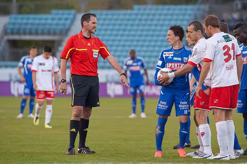 How to Become a Soccer Referee for Beginners