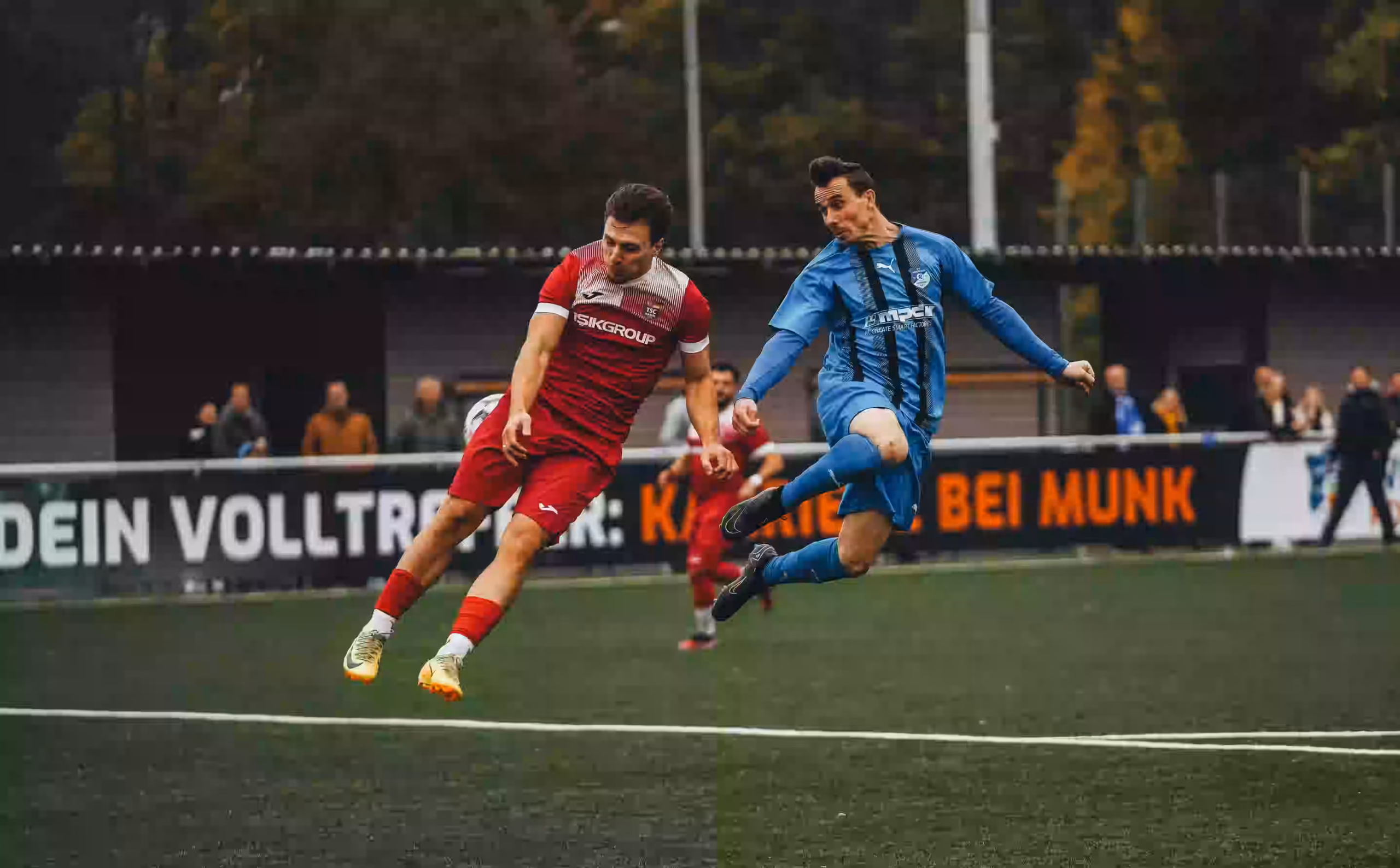 How to Mark a Striker in Soccer
